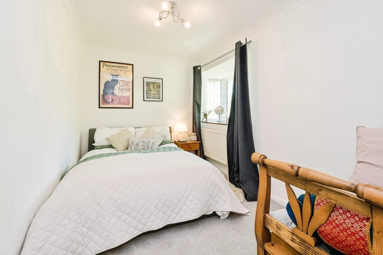 Beacons Close, Beckton, London, E6, photo 5