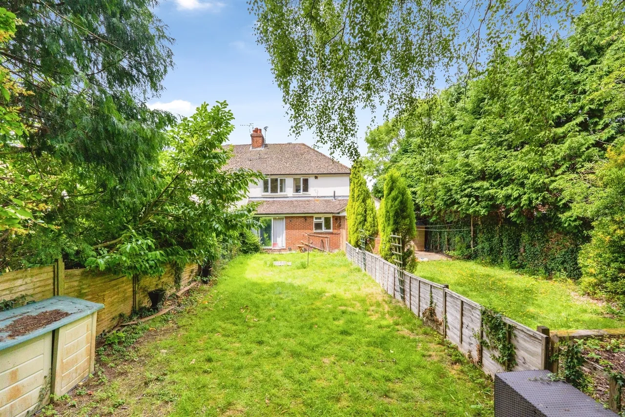 1 bed flat for sale, Rutland Avenue, High Wycombe, HP12