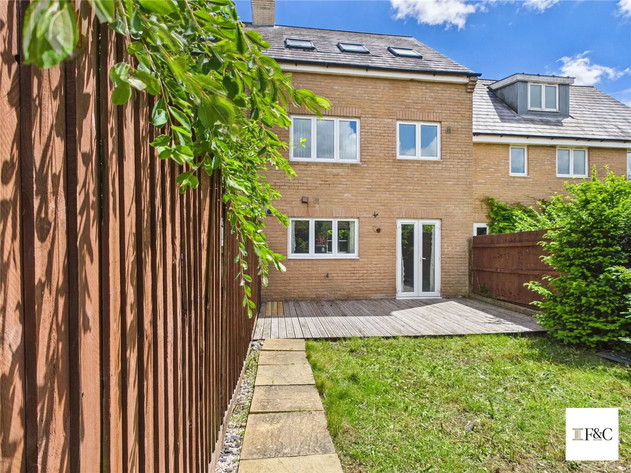 4 bed house for sale, No Upward Chain, Stunning Four-Bedroom Townhouse