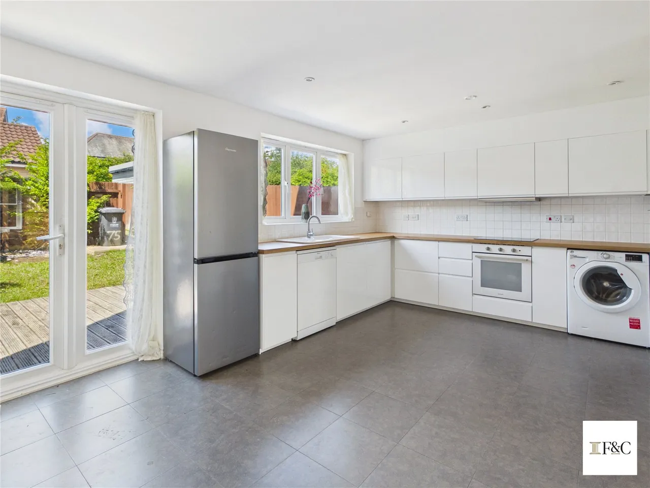 No Upward Chain, Stunning Four-Bedroom Townhouse, photo 5