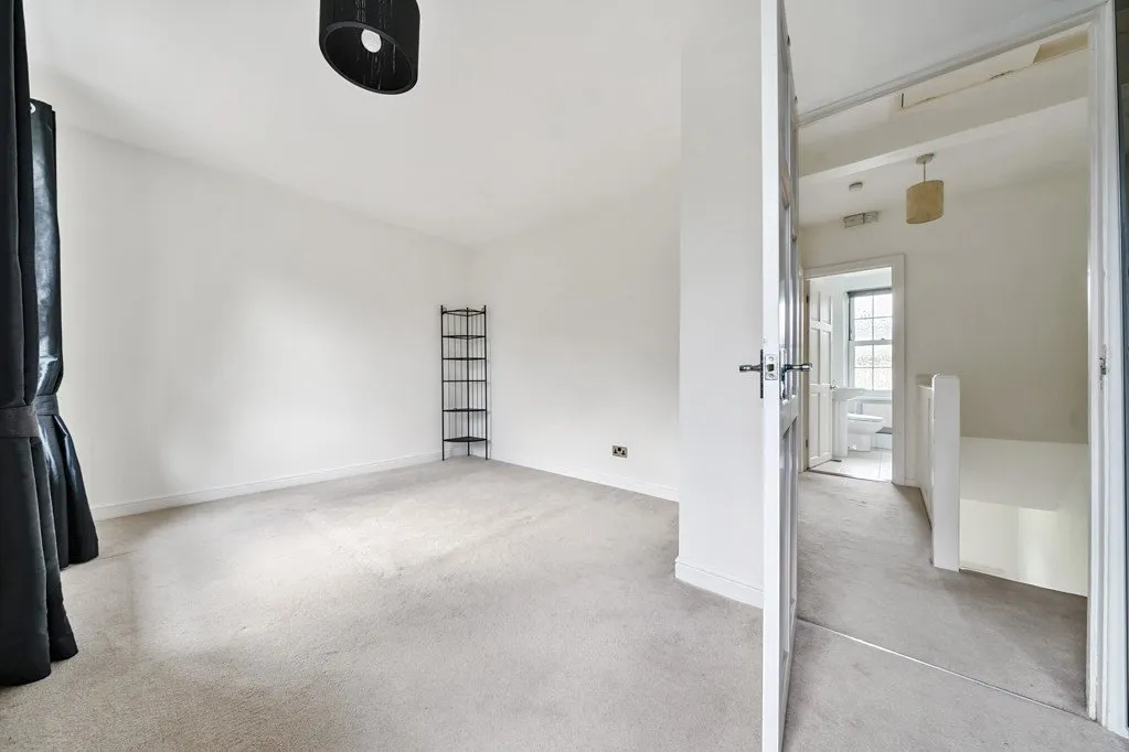 Pond Close, London, SE3, photo 8