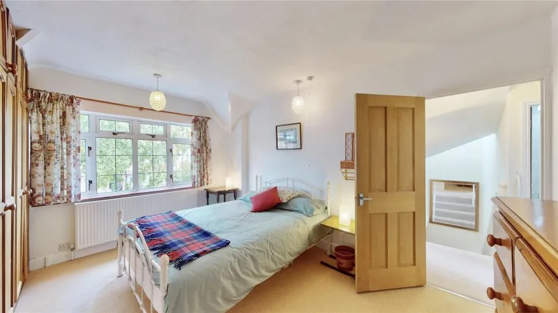 Woodland Gardens, Isleworth, photo 12