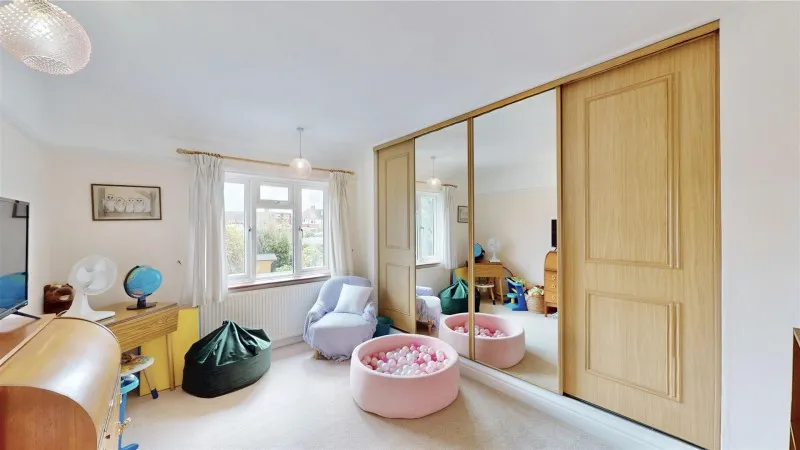 Woodland Gardens, Isleworth, photo 13