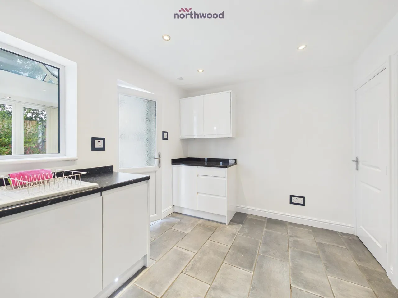 Wheatsheaf Mews, Gwersyllt, LL11, photo 8