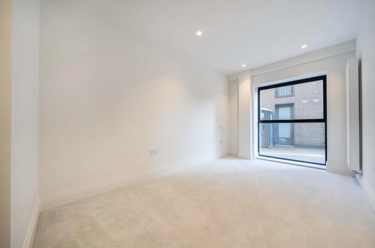 Barmeston Road, London, SE6, photo 8