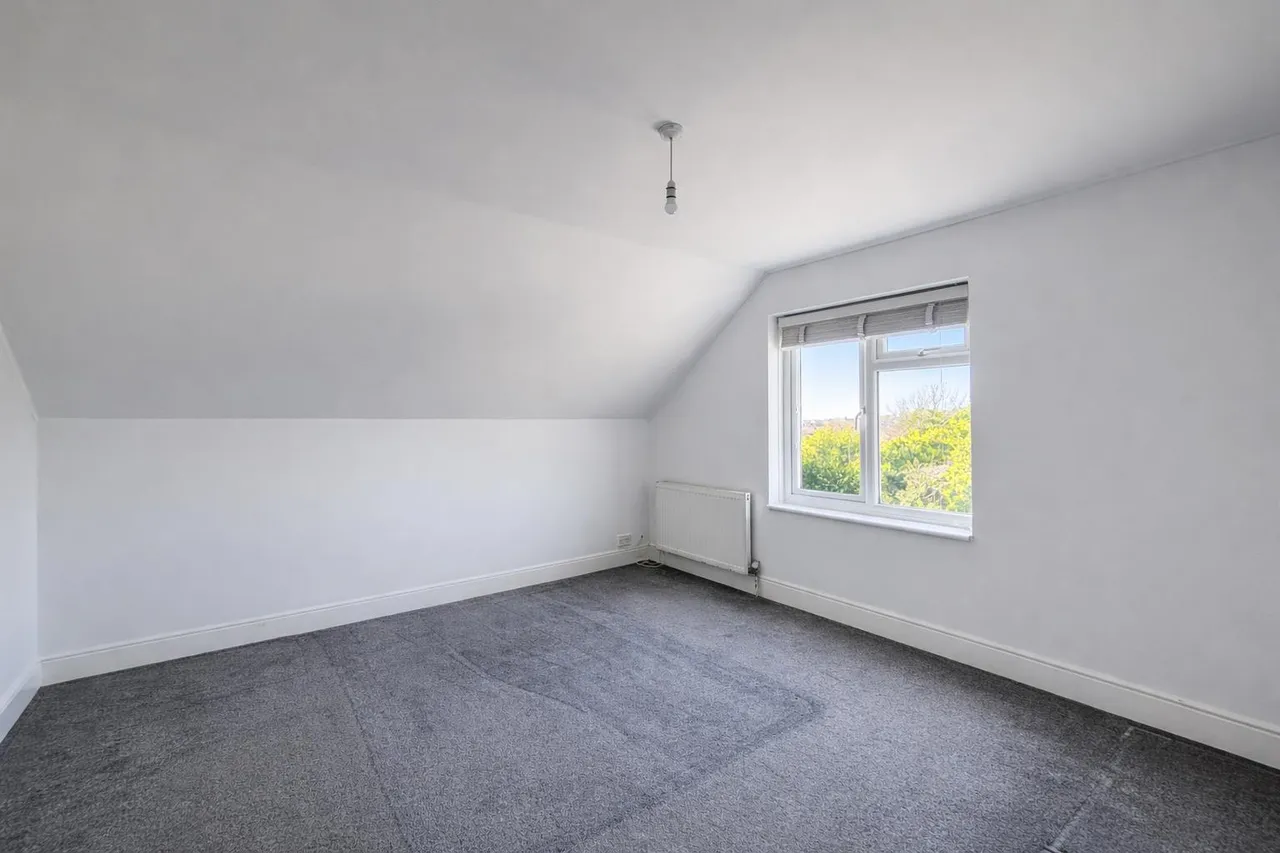 Telscombe Cliffs Way, Telscombe Cliffs, photo 6