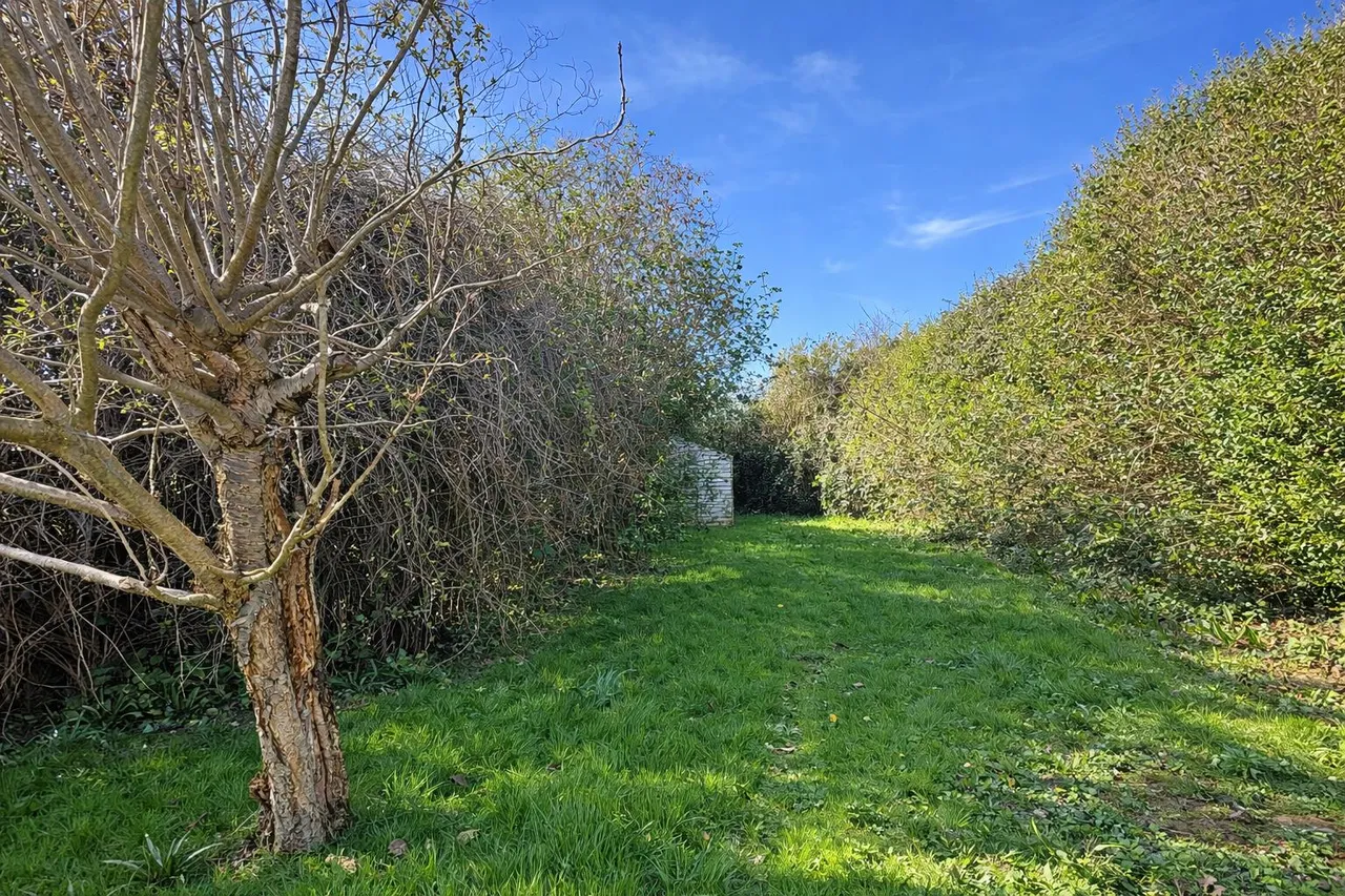 Telscombe Cliffs Way, Telscombe Cliffs, photo 10