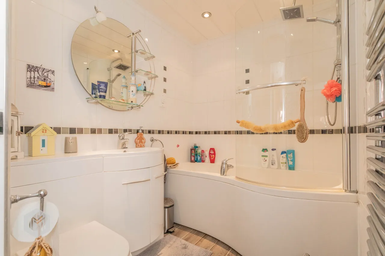 Newland Mews, Culcheth, Warrington, WA3 4EN, photo 23
