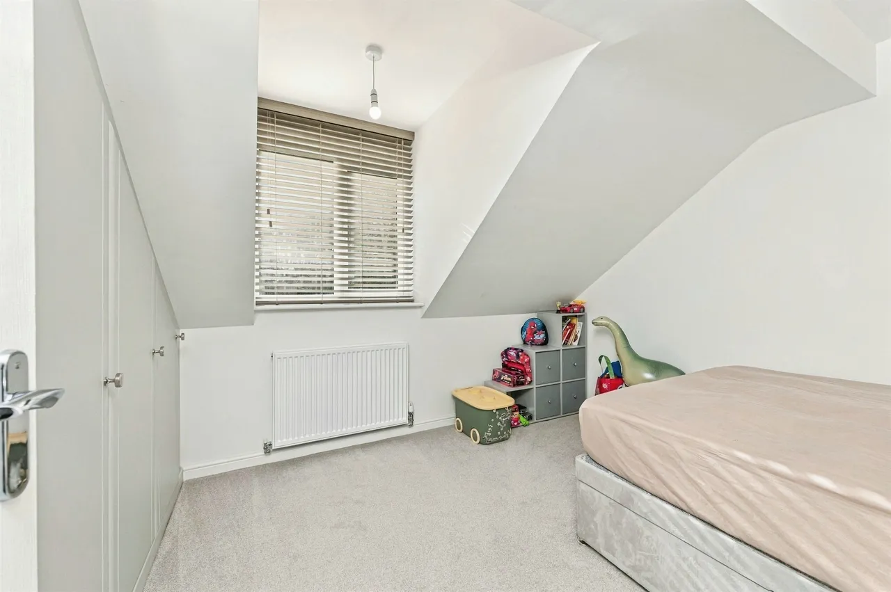 Thimble Lane, Bradford, BD7, photo 8