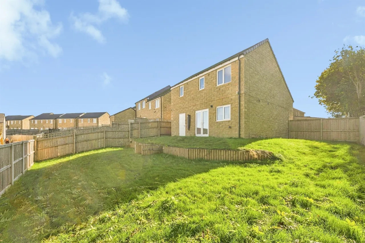 Thimble Lane, Bradford, BD7, photo 13