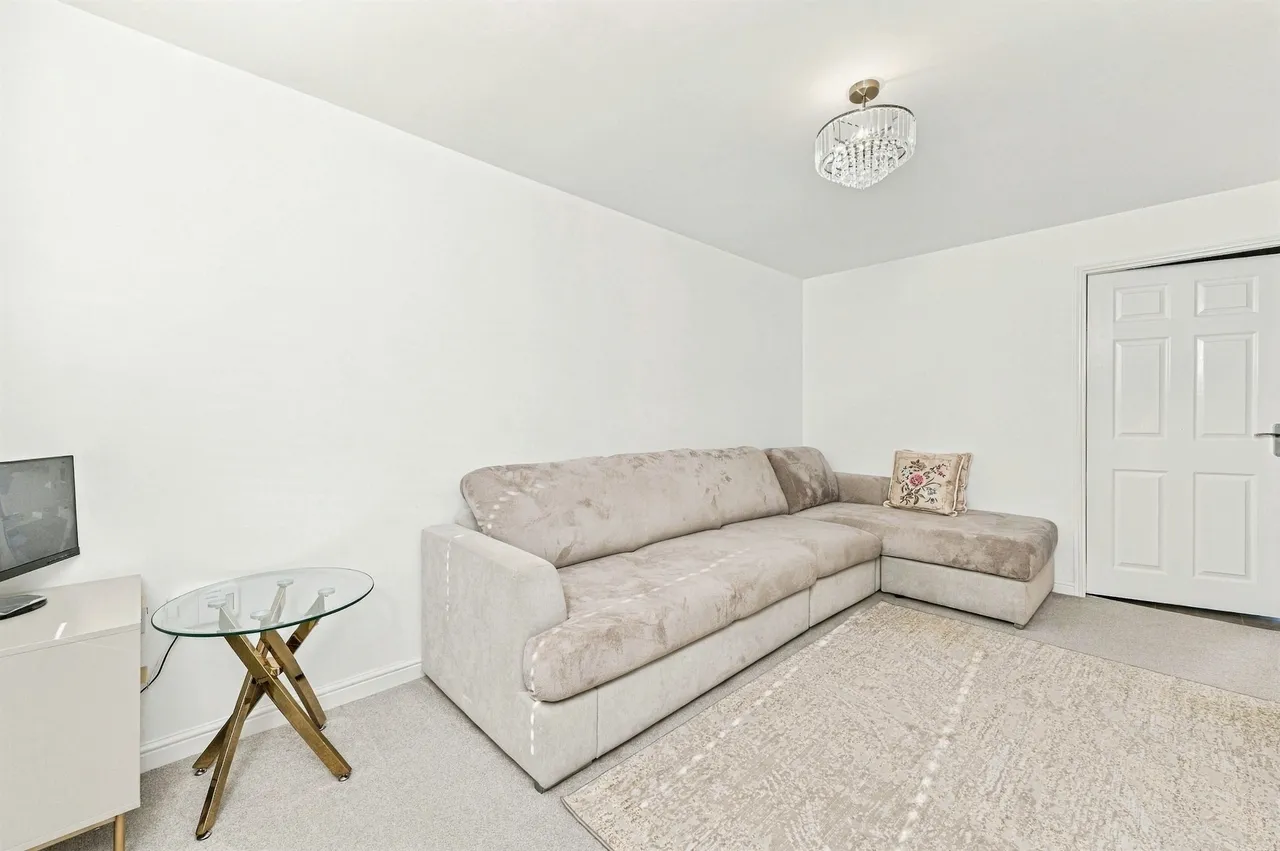 Thimble Lane, Bradford, BD7, photo 4