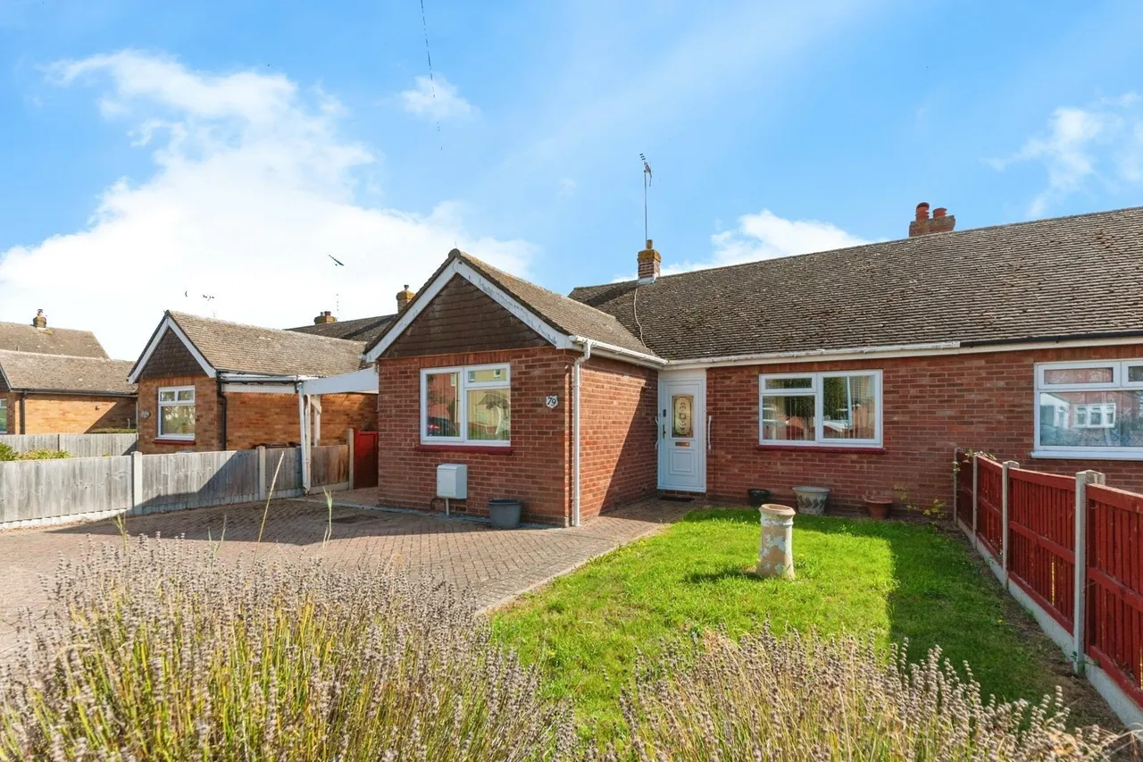 Leas Road, Clacton-on-Sea, CO15, photo 12