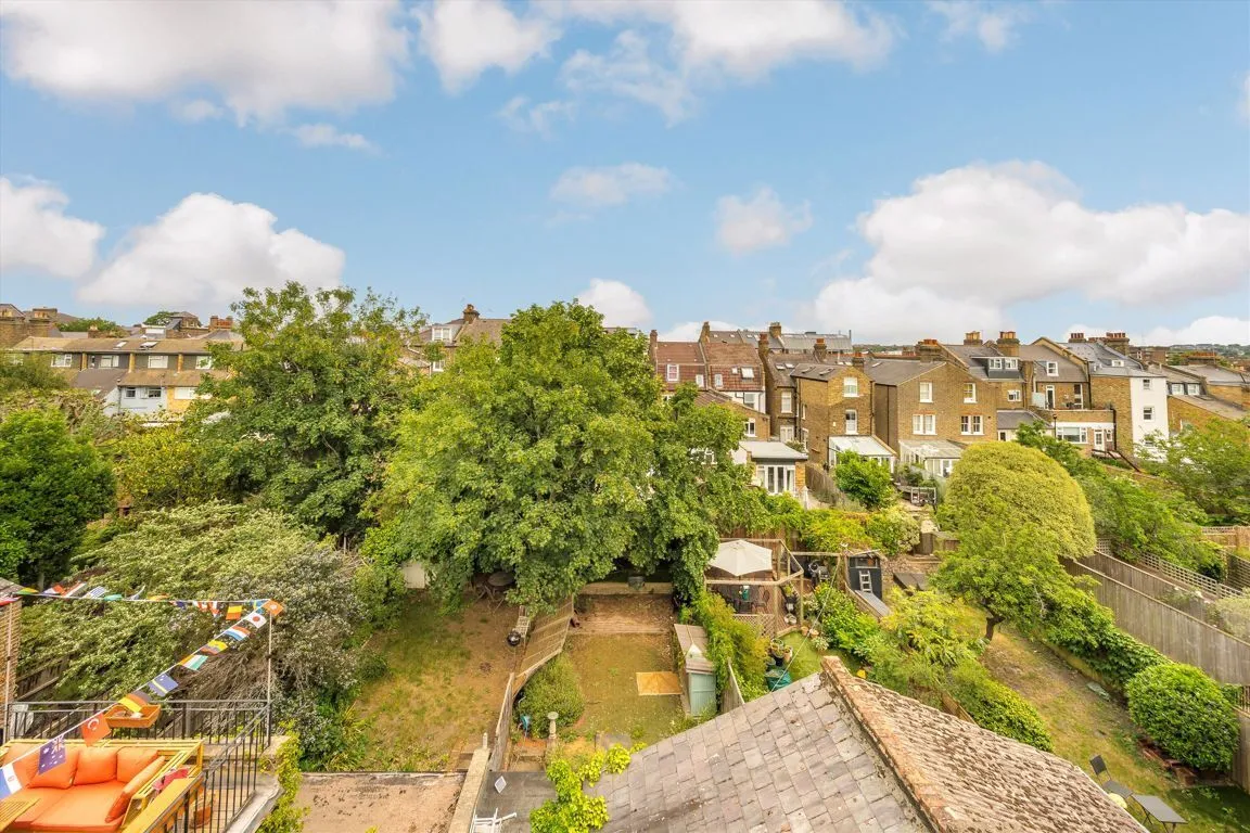 Endlesham Road, SW12, photo 8