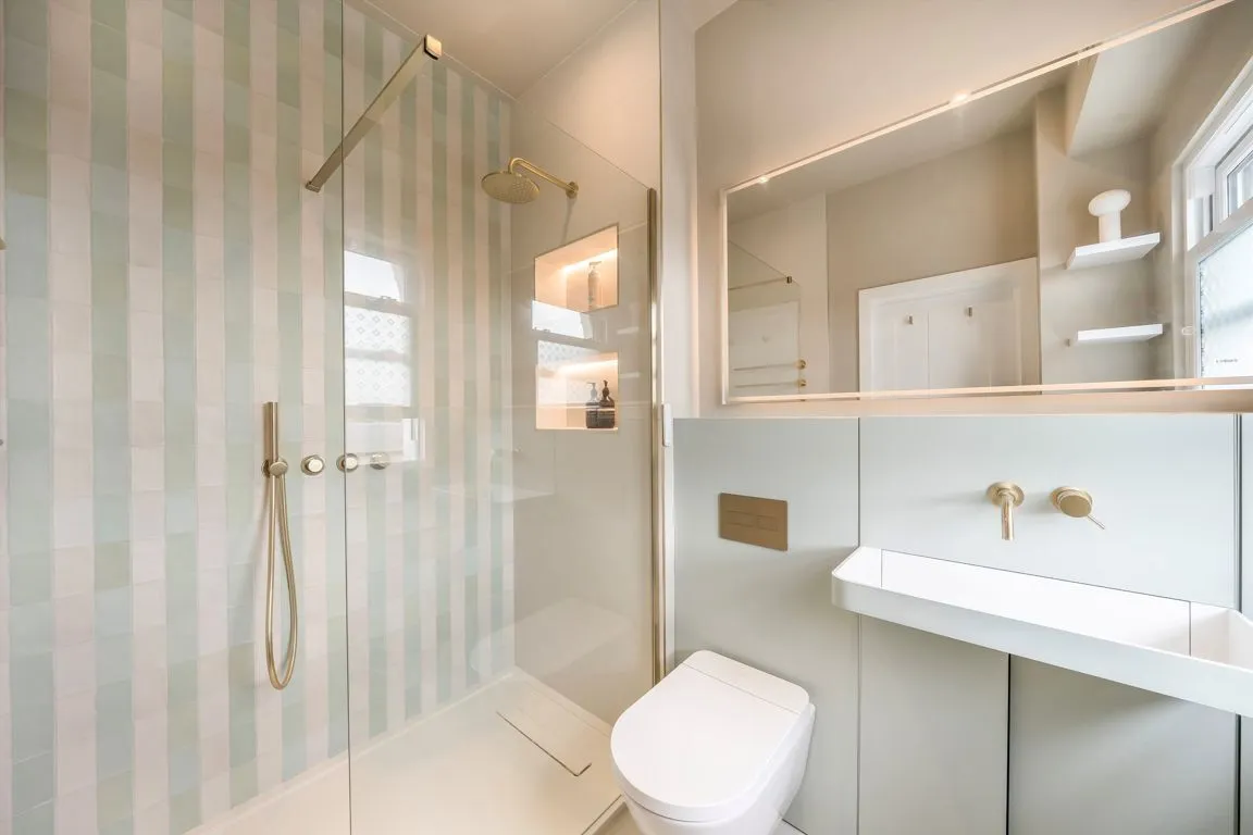 Endlesham Road, SW12, photo 6