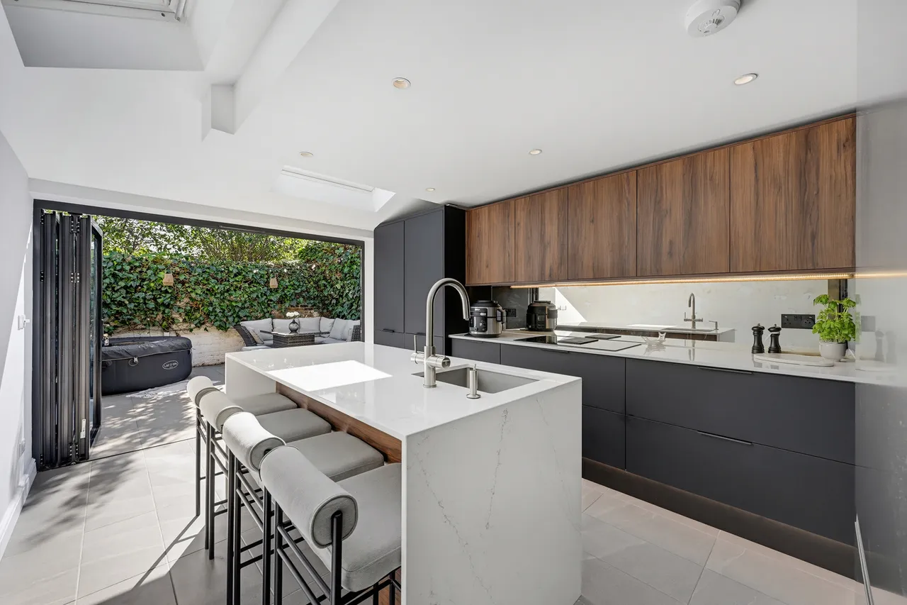 3 bed house for sale, Hastings Road, Ealing, W13
