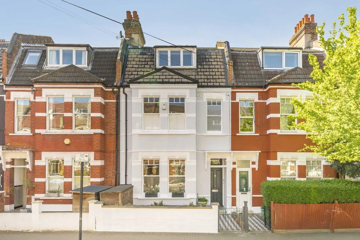 4 bed house for sale, Moring Road, SW17