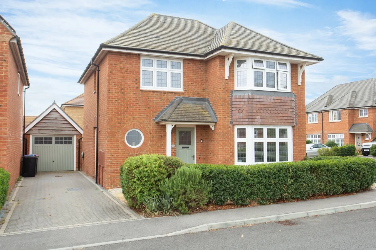 3 bed house for sale, The Marshes, Hersden, CT3