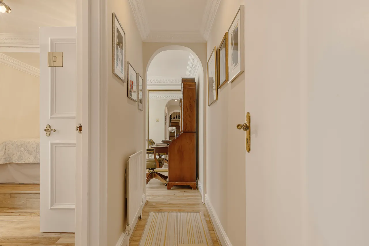Queen's Gate, South Kensington, London, photo 8