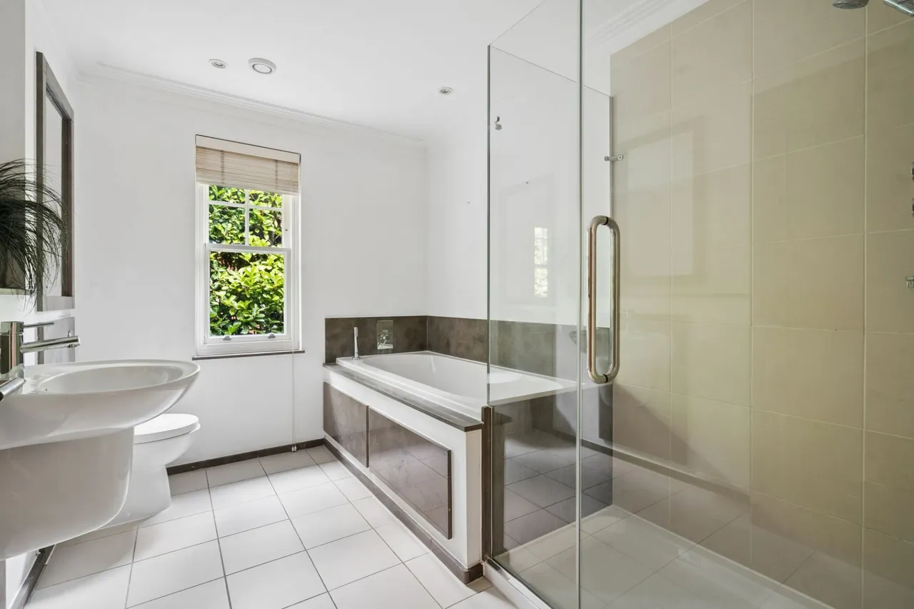 School Lane, Seer Green, HP9, photo 19