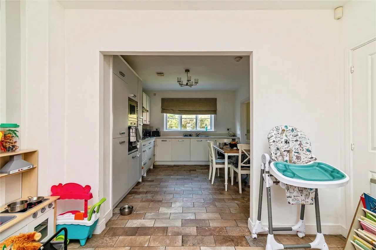 Calder Gardens, Bingham, NG13, photo 7