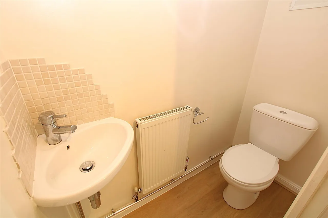 Tarragon Way, East Hunsbury, NN4, photo 6