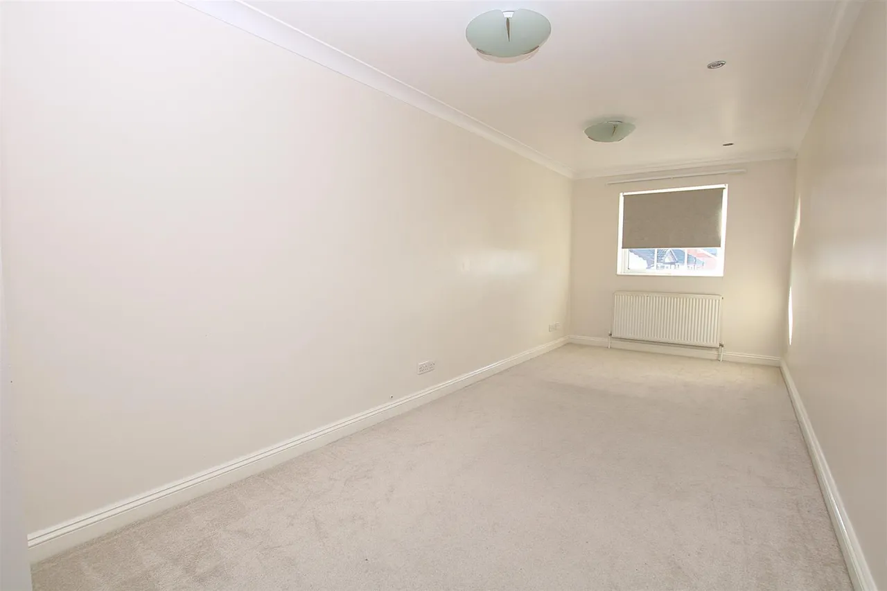 Tarragon Way, East Hunsbury, NN4, photo 7
