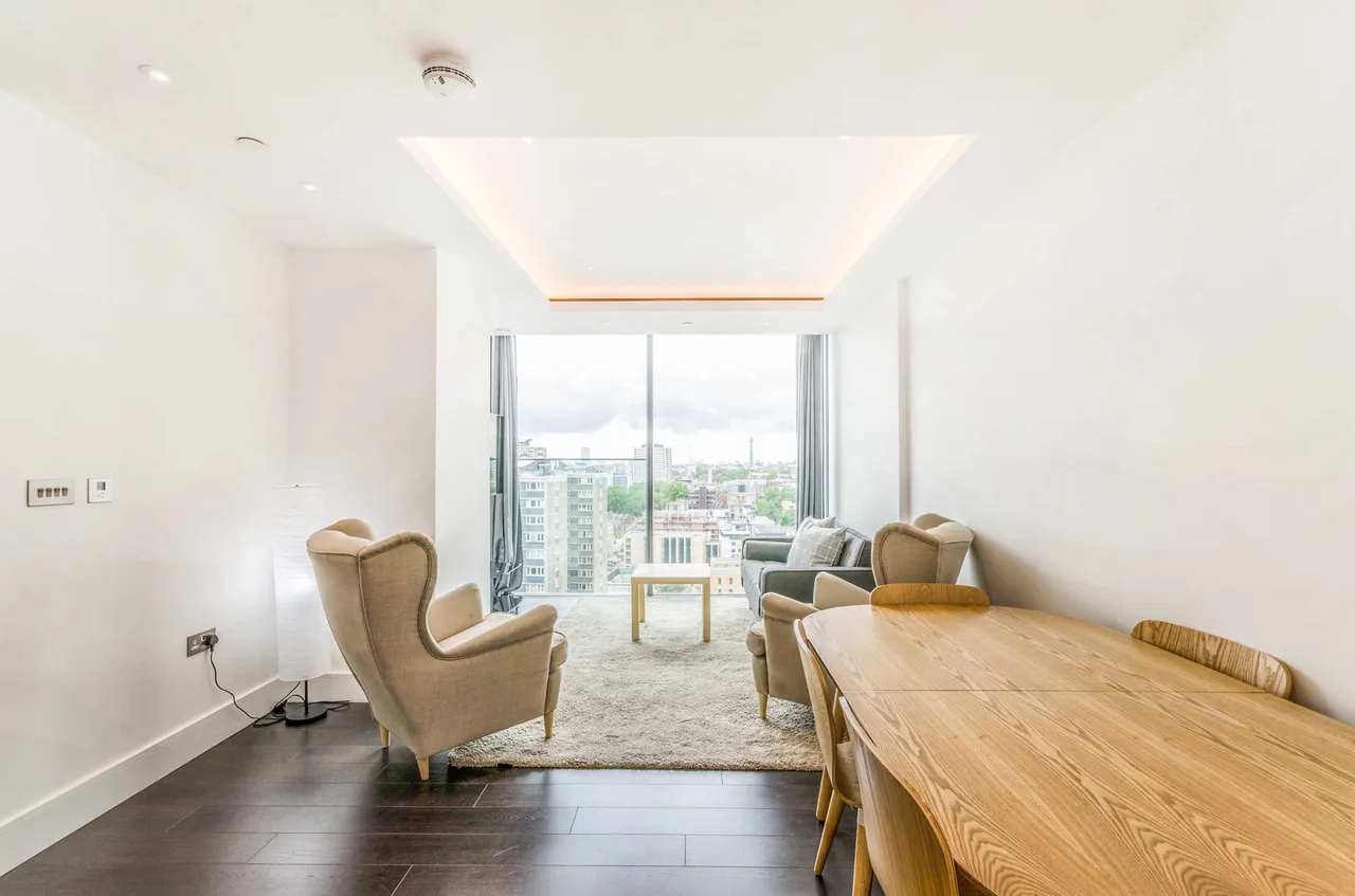 Apartment 72, Carrara Tower, 1 Bollinder Place, London, photo 10