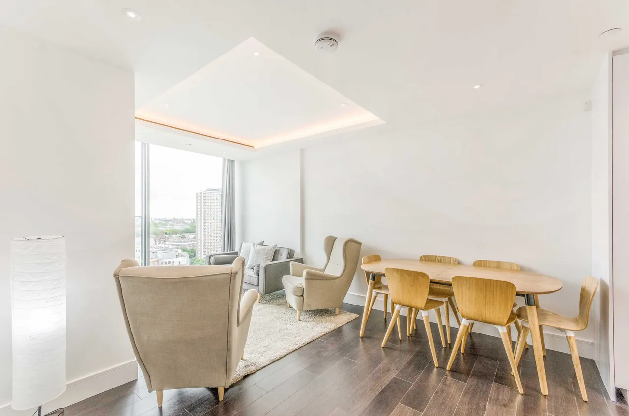 Apartment 72, Carrara Tower, 1 Bollinder Place, London, photo 7