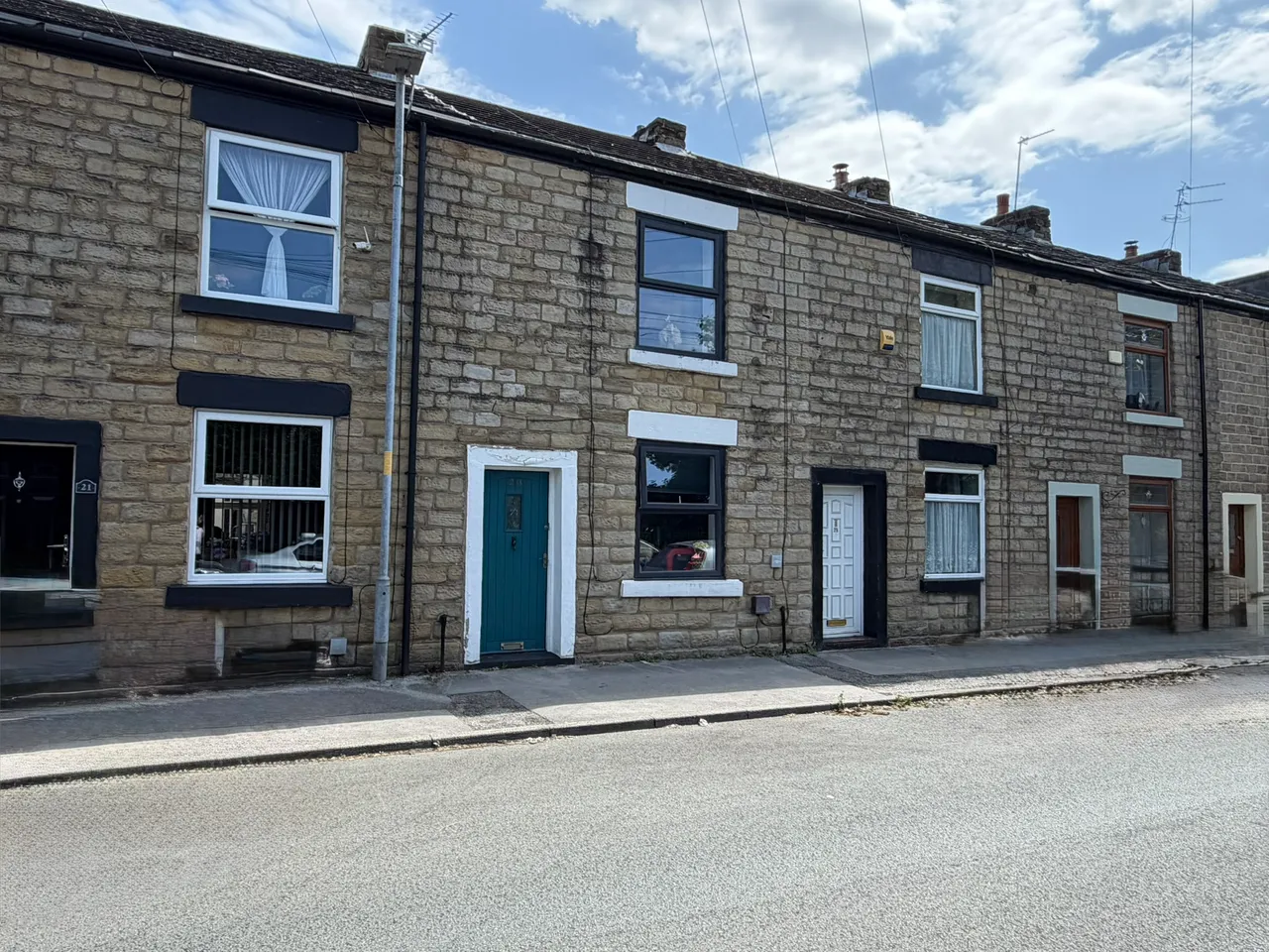 2 bed house for sale, Oxford Street, Stalybridge, SK15