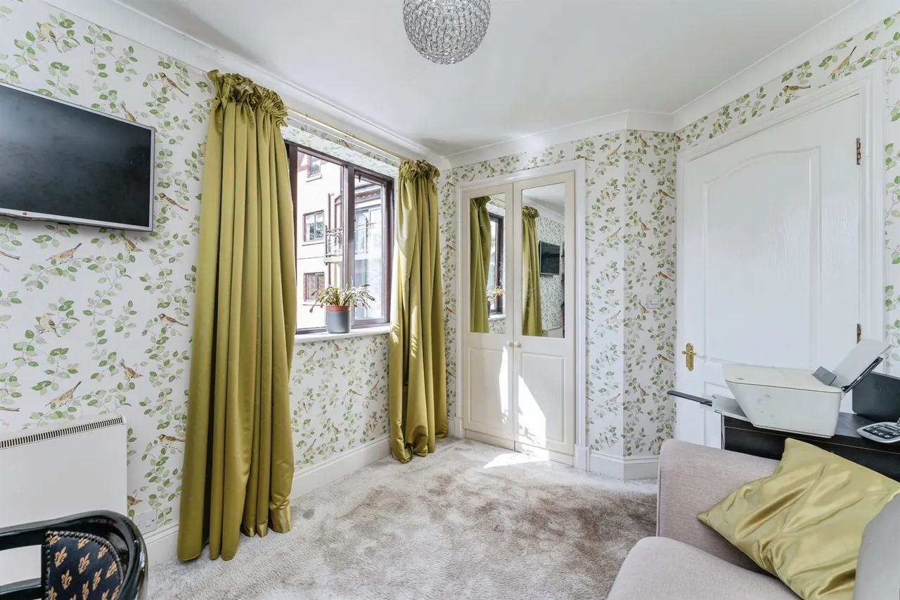 Knightsbridge Court, Chester, CH1, photo 17