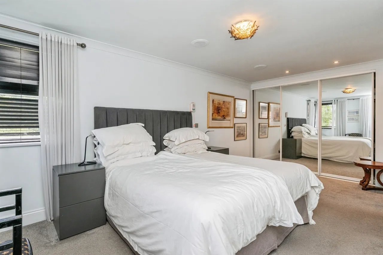Knightsbridge Court, Chester, CH1, photo 13