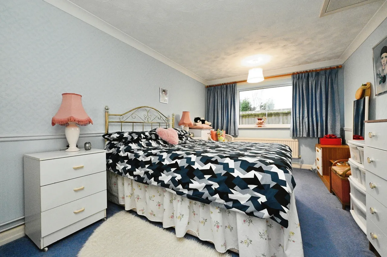 Common Close, West Winch, PE33, photo 13