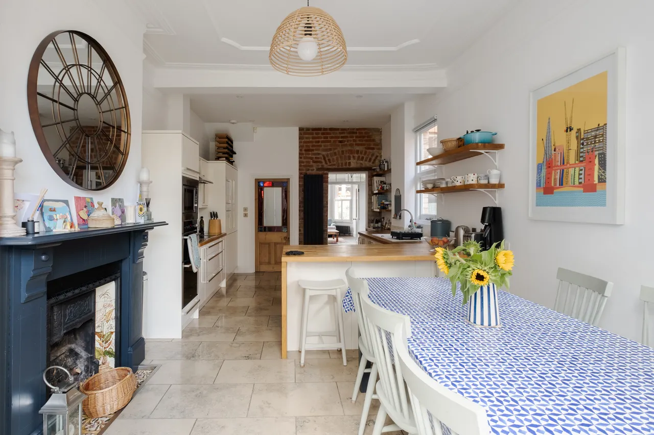 Victoria Road, London, N22, photo 8