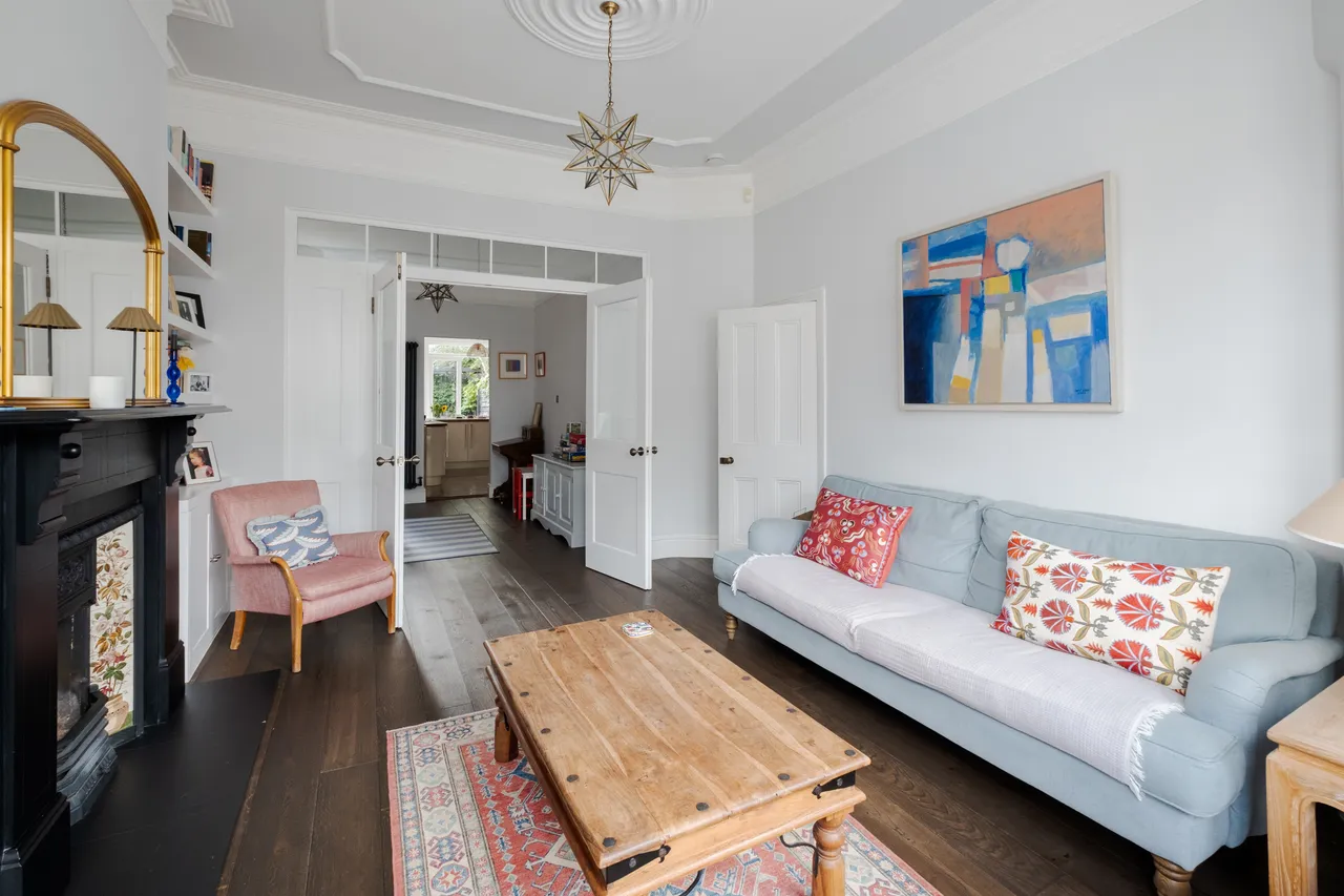 Victoria Road, London, N22, photo 5