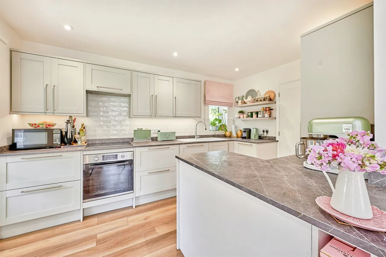 Bartholomew Close, Saffron Walden, CB10, photo 5