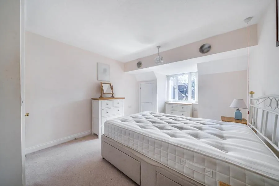 Watermill Court, Reading, RG7, photo 14