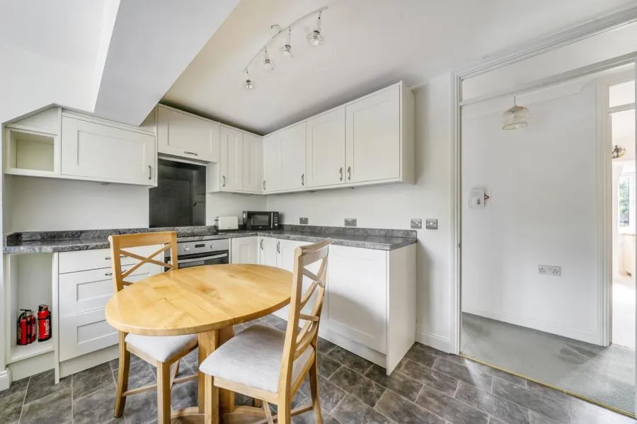 Watermill Court, Reading, RG7, photo 9