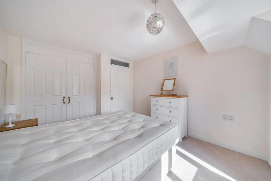 Watermill Court, Reading, RG7, photo 12