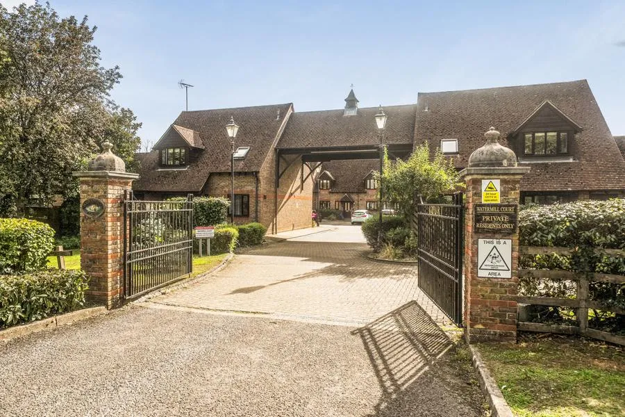Watermill Court, Reading, RG7, photo 17