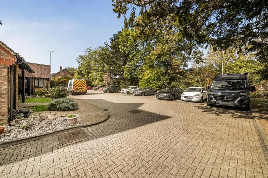 Watermill Court, Reading, RG7, photo 18