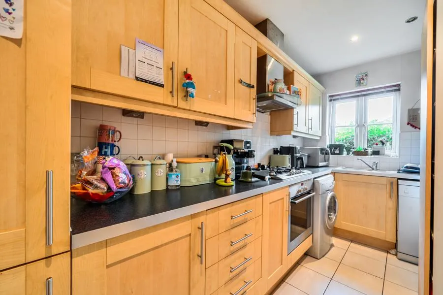 Cressex Road, High Wycombe, HP12, photo 2