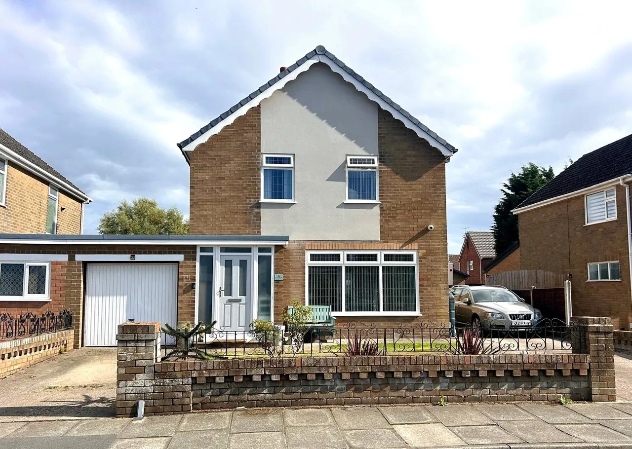 3 bed house for sale, Waddington Road, Lytham St. Annes, FY8