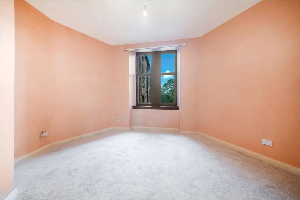 Dumbarton Road, Yoker, Glasgow, G14, photo 8