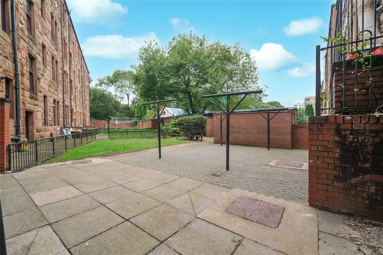 Dumbarton Road, Yoker, Glasgow, G14, photo 12