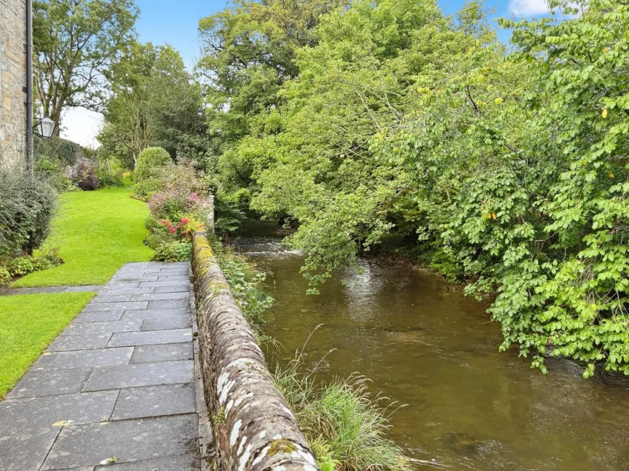 Riverside Walk, Airton, BD23, photo 8