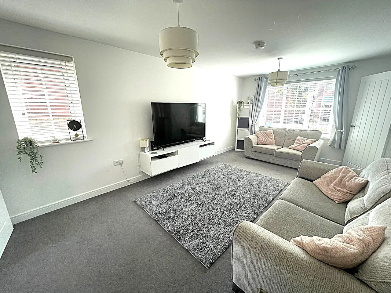 Railway Road, Rhoose, Barry, photo 3