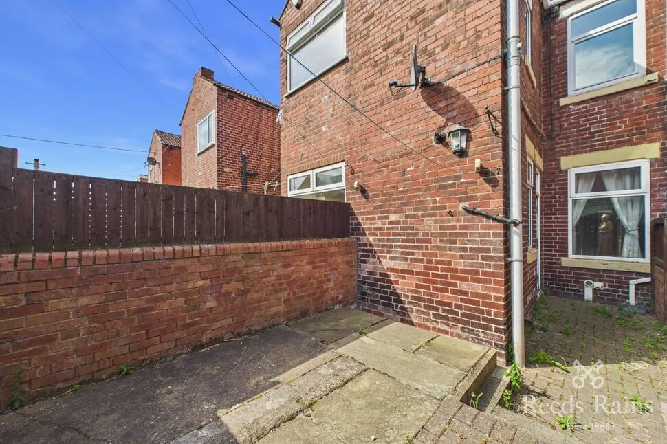 Featherstone Lane, Featherstone, WF7, photo 14