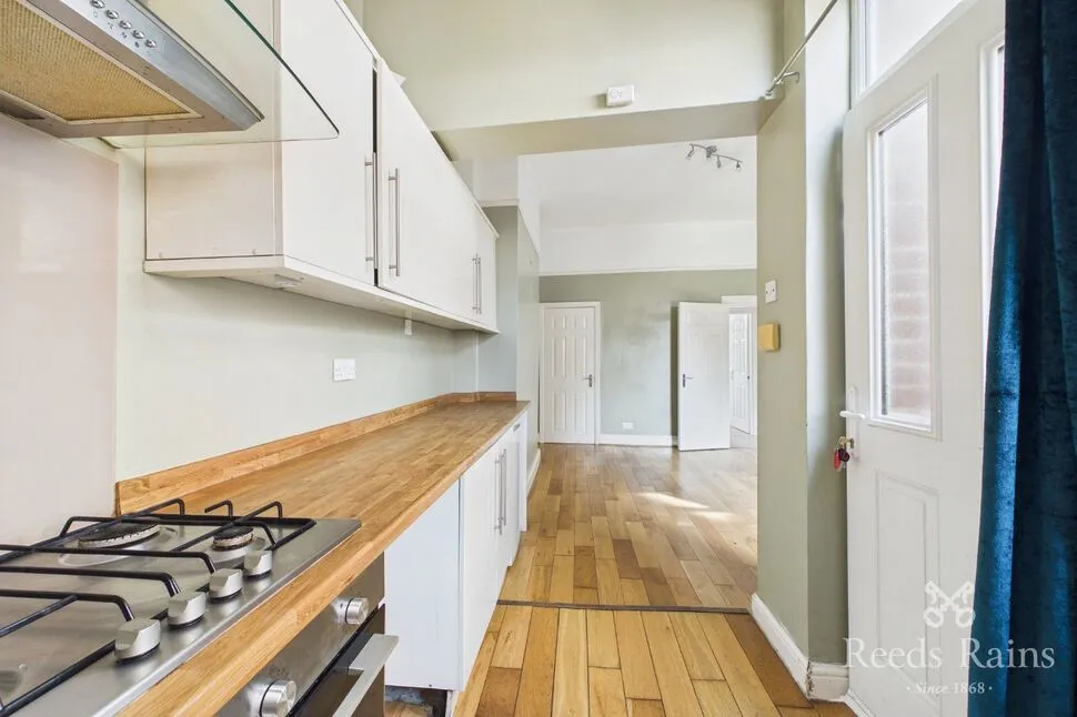 Featherstone Lane, Featherstone, WF7, photo 11