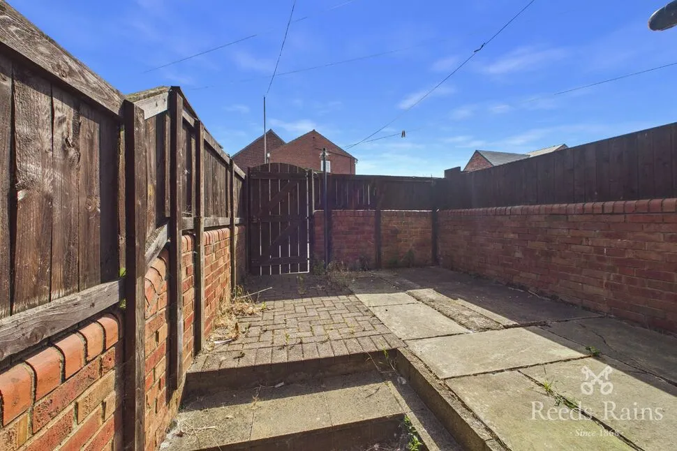 Featherstone Lane, Featherstone, WF7, photo 13