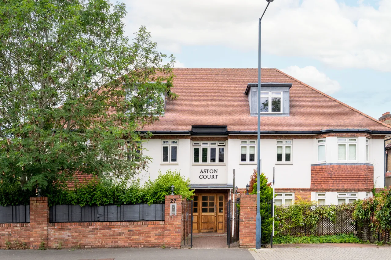 3 bed flat for sale — Aylestone Avenue, London, NW6